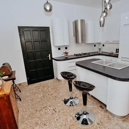 Appartement Ana Preko