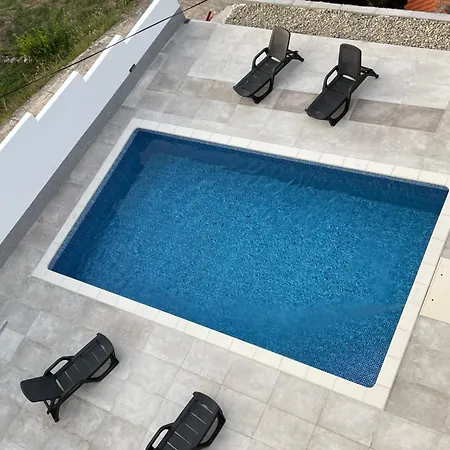 Appartement Ana Preko