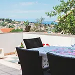 Ana Apartman