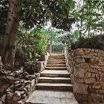 شقة Ana